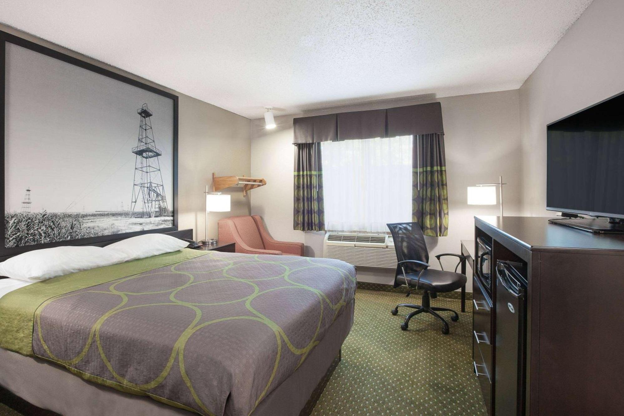 Super 8 By Wyndham Bedford Dfw Airport West Motel Ngoại thất bức ảnh