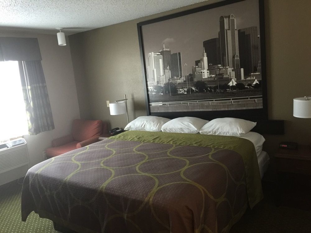 Super 8 By Wyndham Bedford Dfw Airport West Motel Ngoại thất bức ảnh