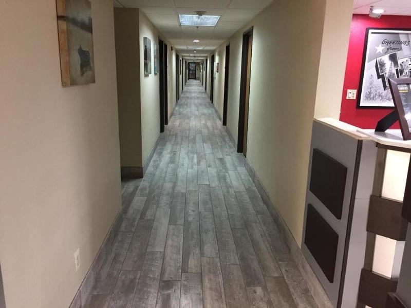 Super 8 By Wyndham Bedford Dfw Airport West Motel Ngoại thất bức ảnh