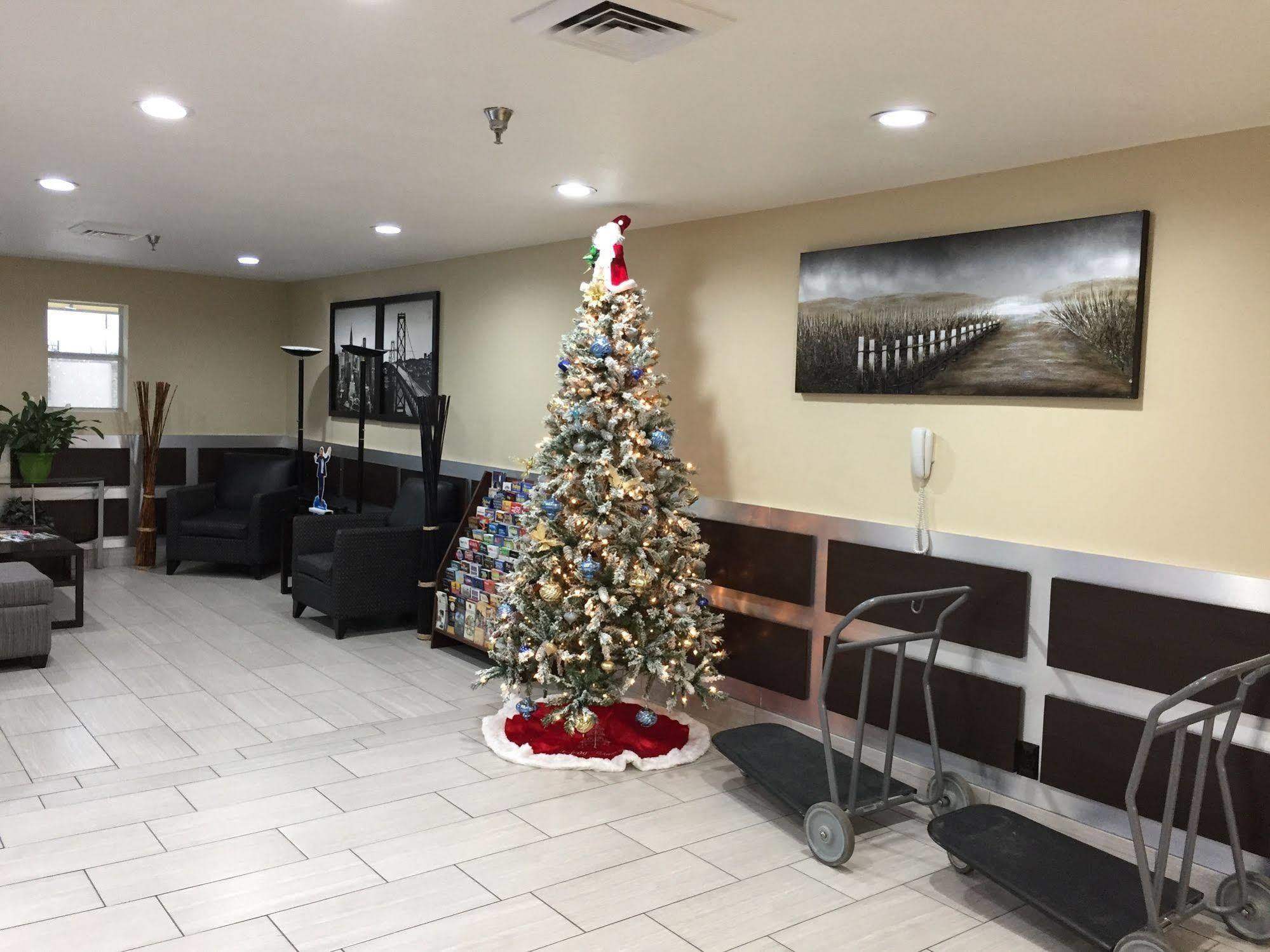Super 8 By Wyndham Bedford Dfw Airport West Motel Ngoại thất bức ảnh